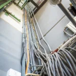 Verweij bereikt nieuwe hoogtes abseilen stadsschouwburg Utrecht Verweij bereikt nieuwe hoogtes abseilen stadsschouwburg Utrecht